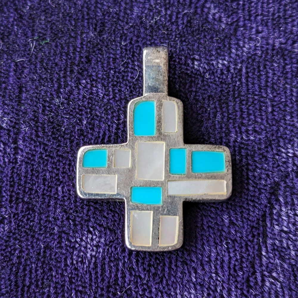 Vintage 925 Sterling Silver Southwestern Cross Pendant